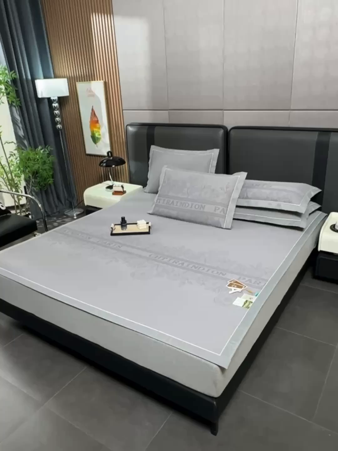 91家纺网 家纺一手货源 找家纺 小牛席业 2026新款蔷薇冷感豆豆席系列凉席席子 蔷薇-灰色