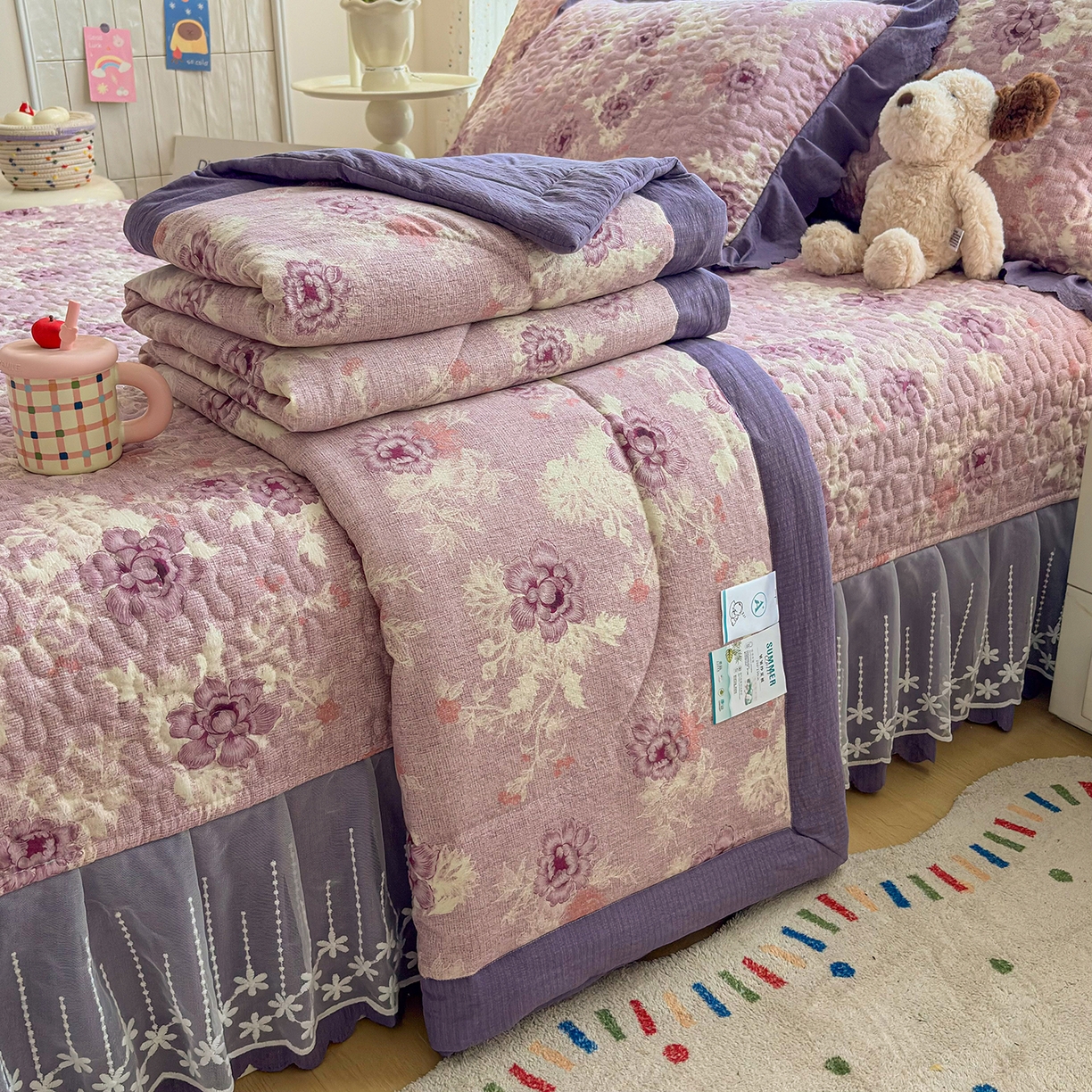 91家纺网 家纺一手货源 找家纺 绒耀家纺 2026春夏直播爆款泡芙棉云感双层纱皱皱纱韩式花边床盖四件套 紫魅