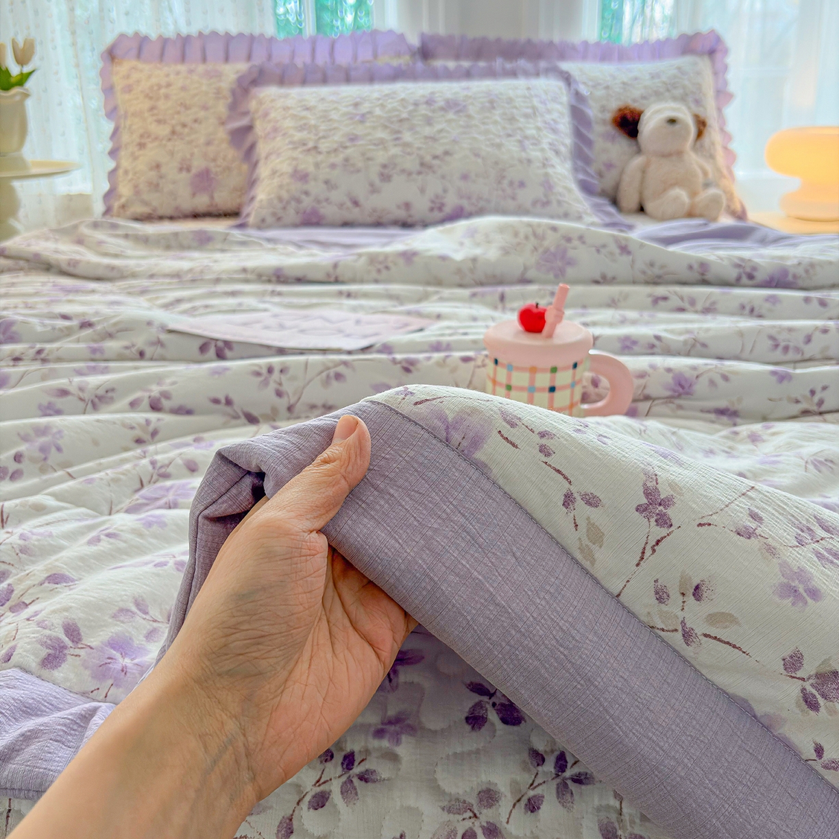 91家纺网 家纺一手货源 找家纺 绒耀家纺 2026春夏直播爆款泡芙棉云感双层纱皱皱纱韩式花边床盖四件套 紫薇