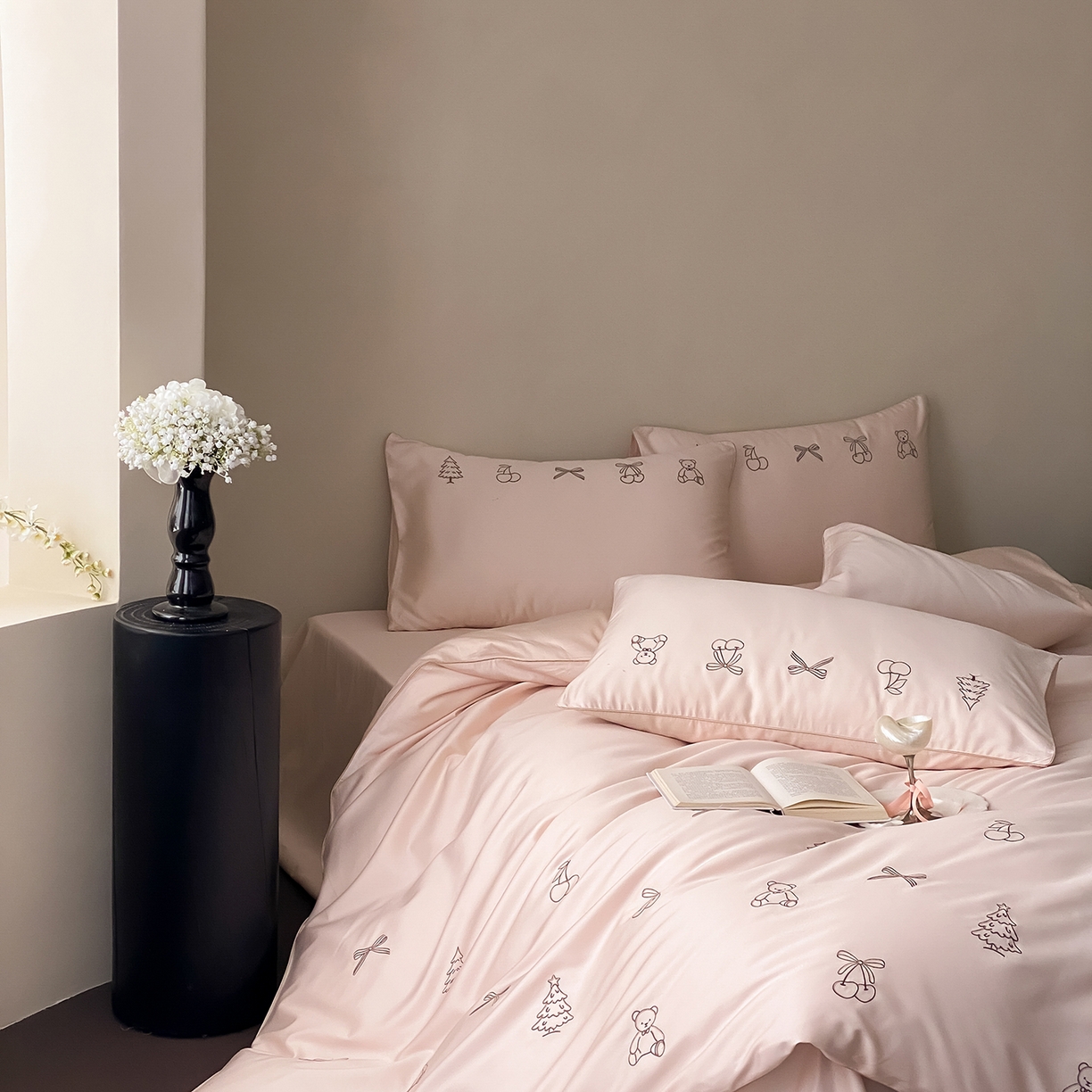 91家纺网 家纺一手货源 找家纺 （总）曼布缇 2026新款长绒棉四件套-青春记忆（会员-20，券后308起）