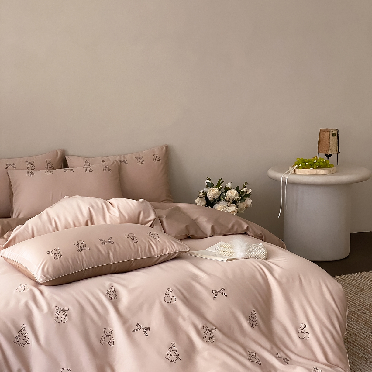 91家纺网 家纺一手货源 找家纺 曼布缇 2026新款长绒棉四件套-青春记忆（会员-20，券后308起） 青春记忆-香槟咖