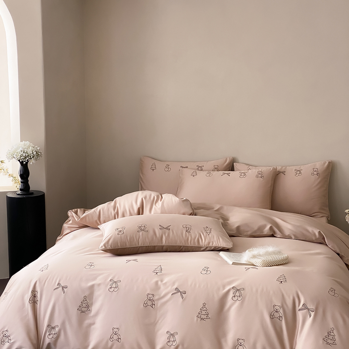 91家纺网 家纺一手货源 找家纺 曼布缇 2026新款长绒棉四件套-青春记忆（会员-20，券后308起） 青春记忆-香槟咖