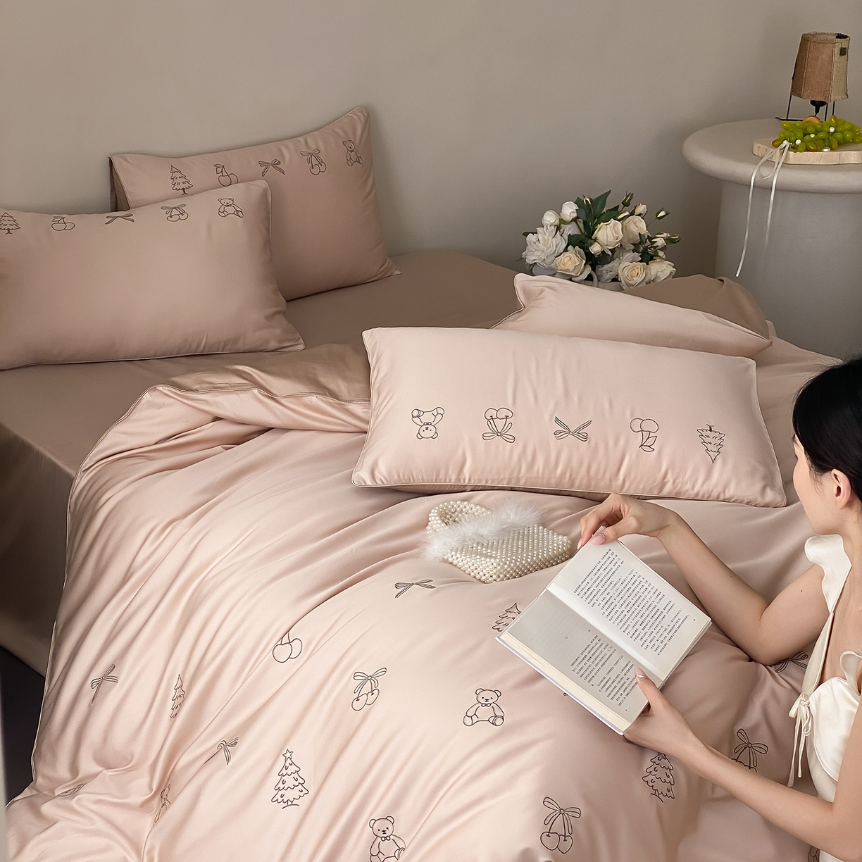 91家纺网 家纺一手货源 找家纺 曼布缇 2026新款长绒棉四件套-青春记忆（会员-20，券后308起） 青春记忆-香槟咖