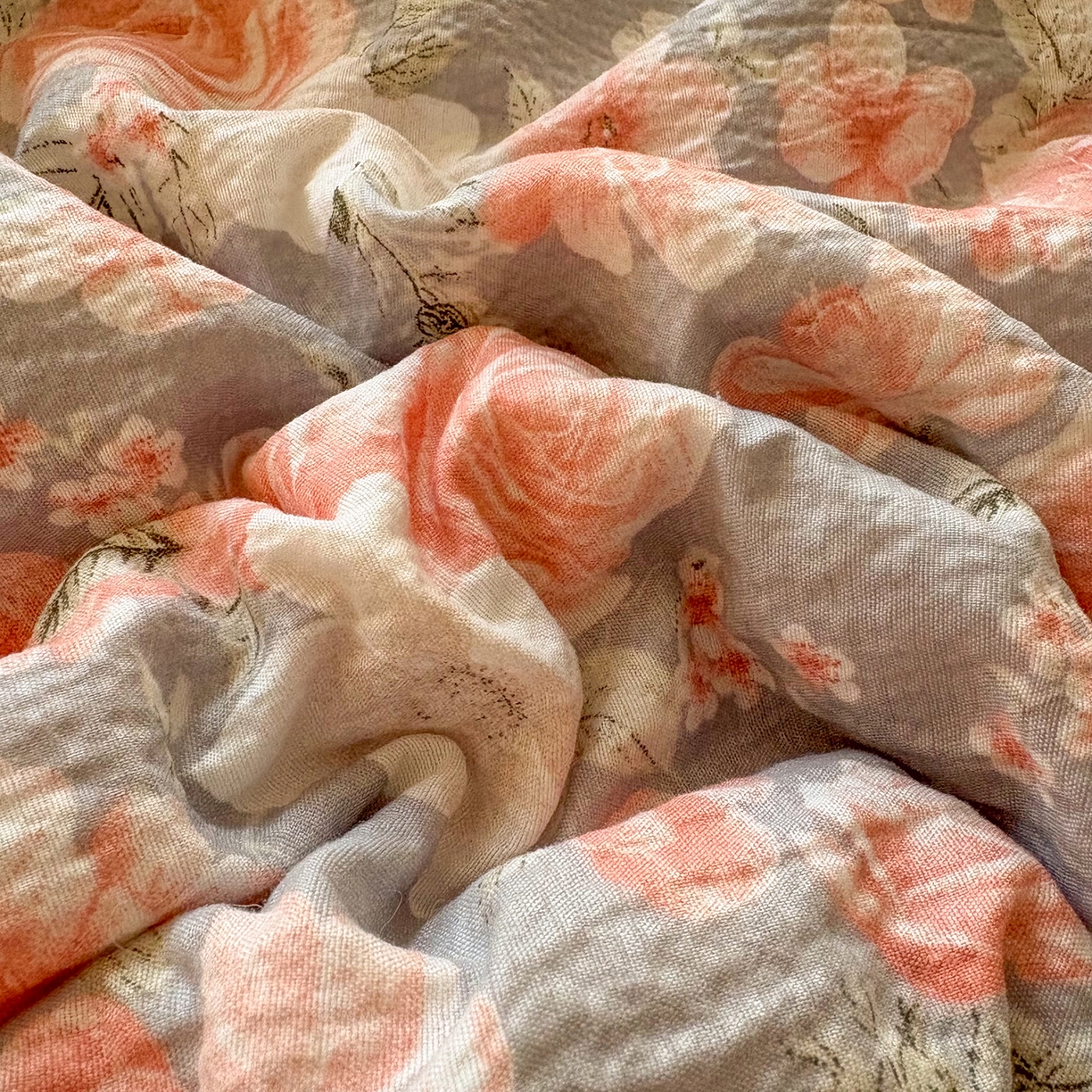 91家纺网 家纺一手货源 找家纺 （总）绒耀家纺 2026春夏直播爆款泡芙棉云感双层纱皱皱纱韩式花边夏被四件套