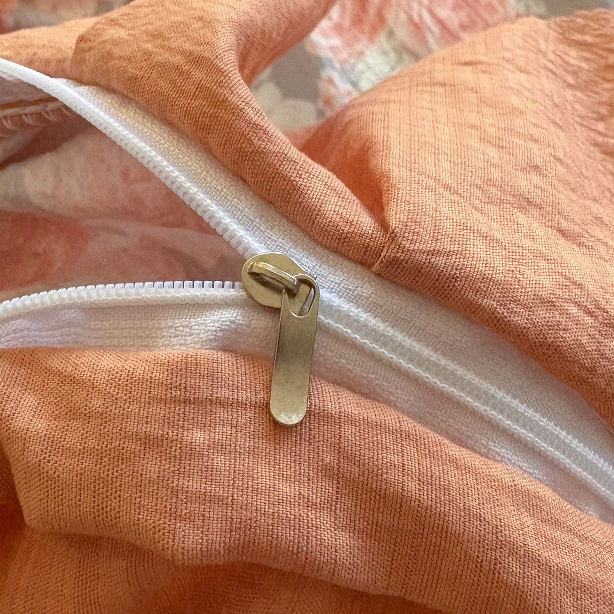 91家纺网 家纺一手货源 找家纺 （总）绒耀家纺 2026春夏直播爆款泡芙棉云感双层纱皱皱纱韩式花边夏被四件套