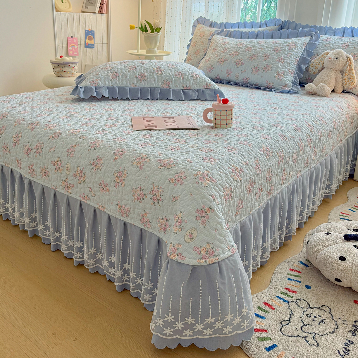 91家纺网 家纺一手货源 找家纺 绒耀家纺 2026春夏直播爆款泡芙棉云感双层纱皱皱纱韩式花边夏被四件套 春天里