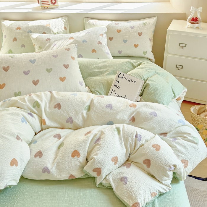 91家纺网 家纺一手货源 找家纺 桔禾家纺 2026春夏新款小清新A类超柔泡芙棉泡泡纱双层纱四件套 马卡龙爱心