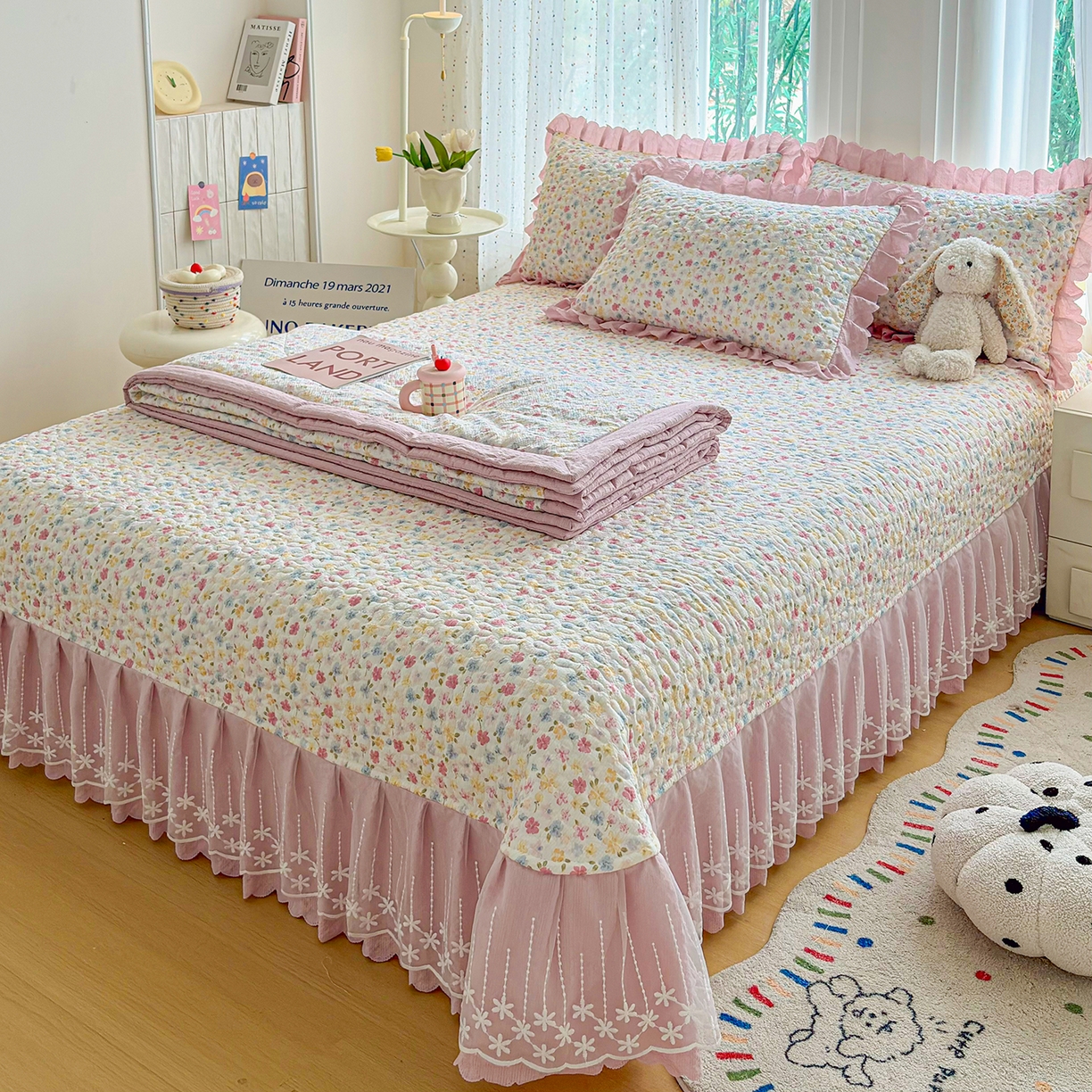 91家纺网 家纺一手货源 找家纺 绒耀家纺 2026春夏直播爆款泡芙棉云感双层纱皱皱纱韩式花边夏被四件套 粉黛