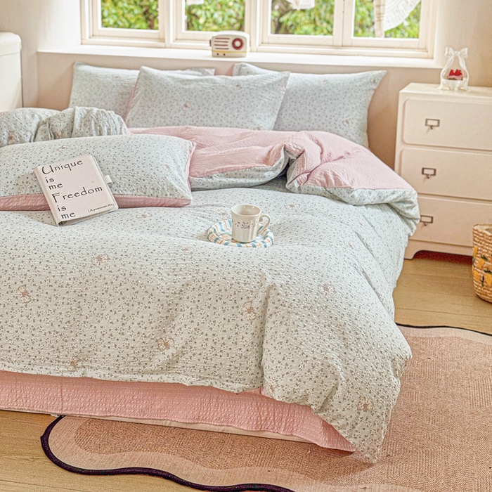 91家纺网 家纺一手货源 找家纺 桔禾家纺 2026春夏新款小清新A类超柔泡芙棉泡泡纱双层纱四件套 兔小妹