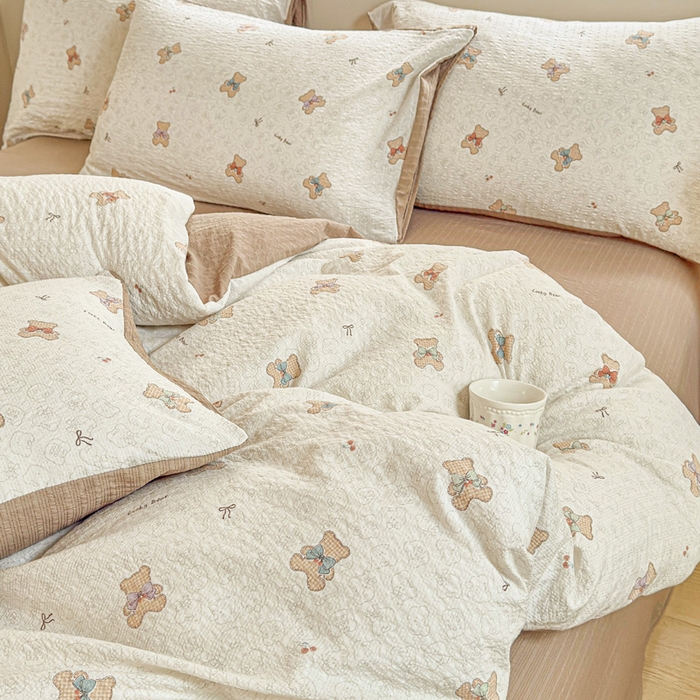 91家纺网 家纺一手货源 找家纺 桔禾家纺 2026春夏新款小清新A类超柔泡芙棉泡泡纱双层纱四件套 云朵熊