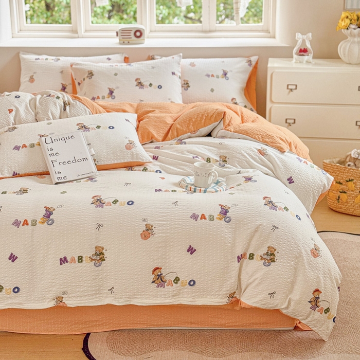 91家纺网 家纺一手货源 找家纺 桔禾家纺 2026春夏新款小清新A类超柔泡芙棉泡泡纱双层纱四件套 熊趣