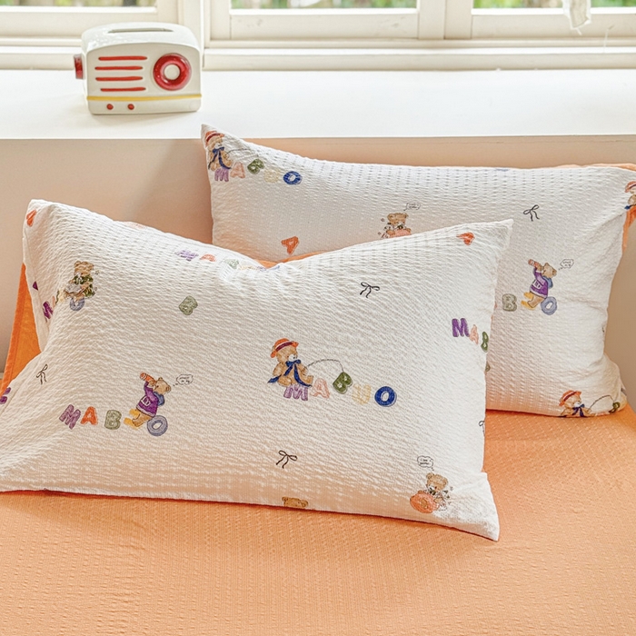 91家纺网 家纺一手货源 找家纺 桔禾家纺 2026春夏新款小清新A类超柔泡芙棉泡泡纱双层纱四件套 熊趣