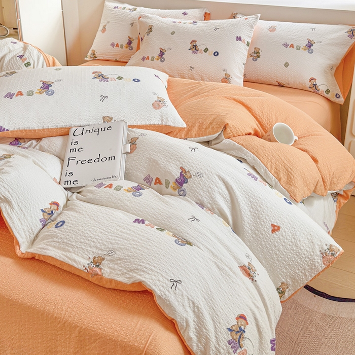 91家纺网 家纺一手货源 找家纺 桔禾家纺 2026春夏新款小清新A类超柔泡芙棉泡泡纱双层纱四件套 熊趣