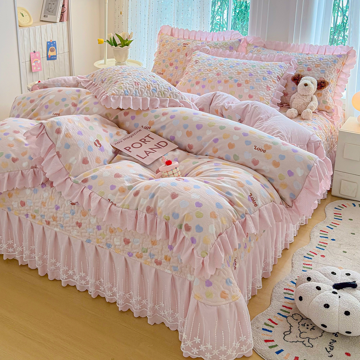 91家纺网 家纺一手货源 找家纺 绒耀家纺 2026春夏直播爆款泡芙棉云感双层纱皱皱纱韩式花边夏被四件套 甜蜜爱恋