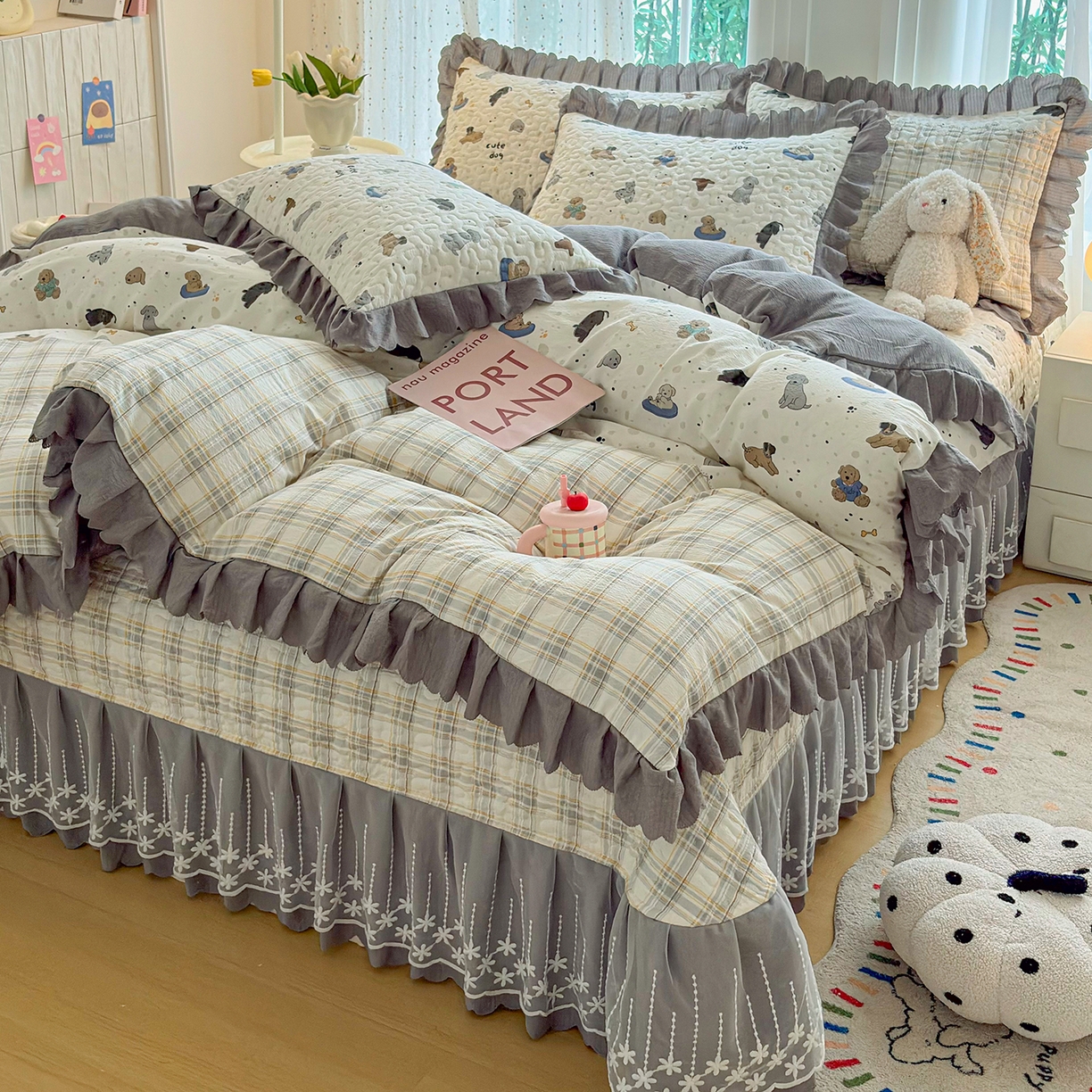 91家纺网 家纺一手货源 找家纺 绒耀家纺 2026春夏直播爆款泡芙棉云感双层纱皱皱纱韩式花边夏被四件套 旺旺大队