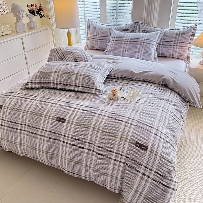 91家纺网 家纺一手货源 找家纺 木易家居 2026新款全棉磨毛印花四件套匆匆那年