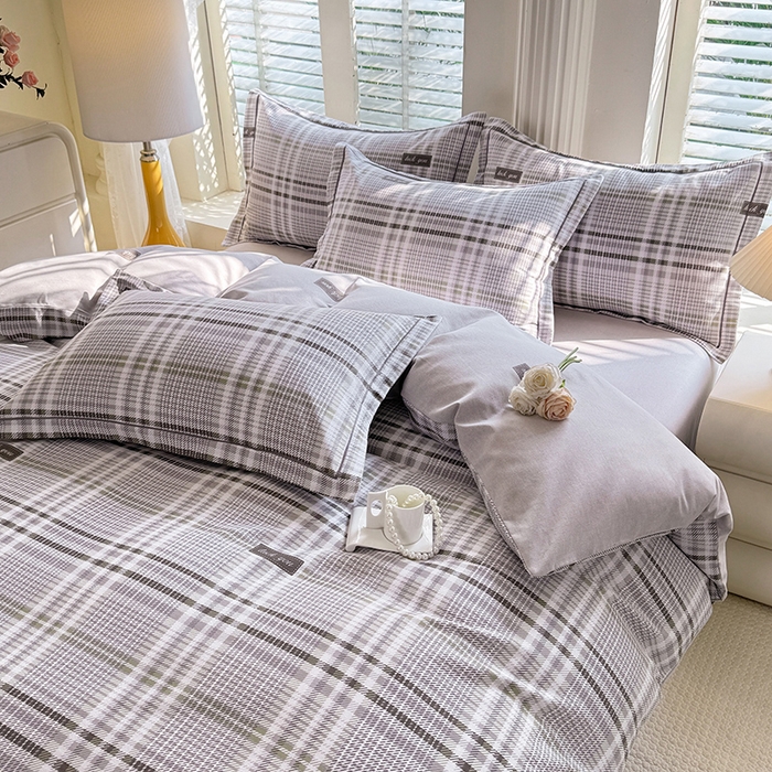 91家纺网 家纺一手货源 找家纺 木易家居 2026新款全棉磨毛印花四件套匆匆那年