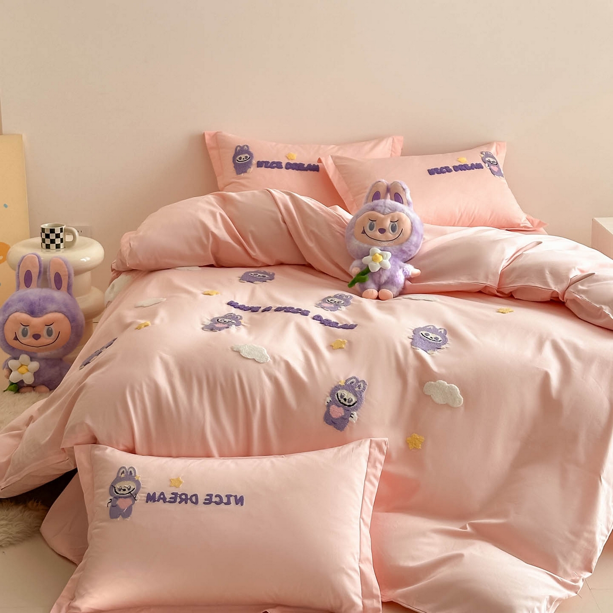 91家纺网 家纺一手货源 找家纺 （总）犇牛仓储供应链 2026春夏新款A类全棉纯棉毛巾绣卡通款四件套拉布布