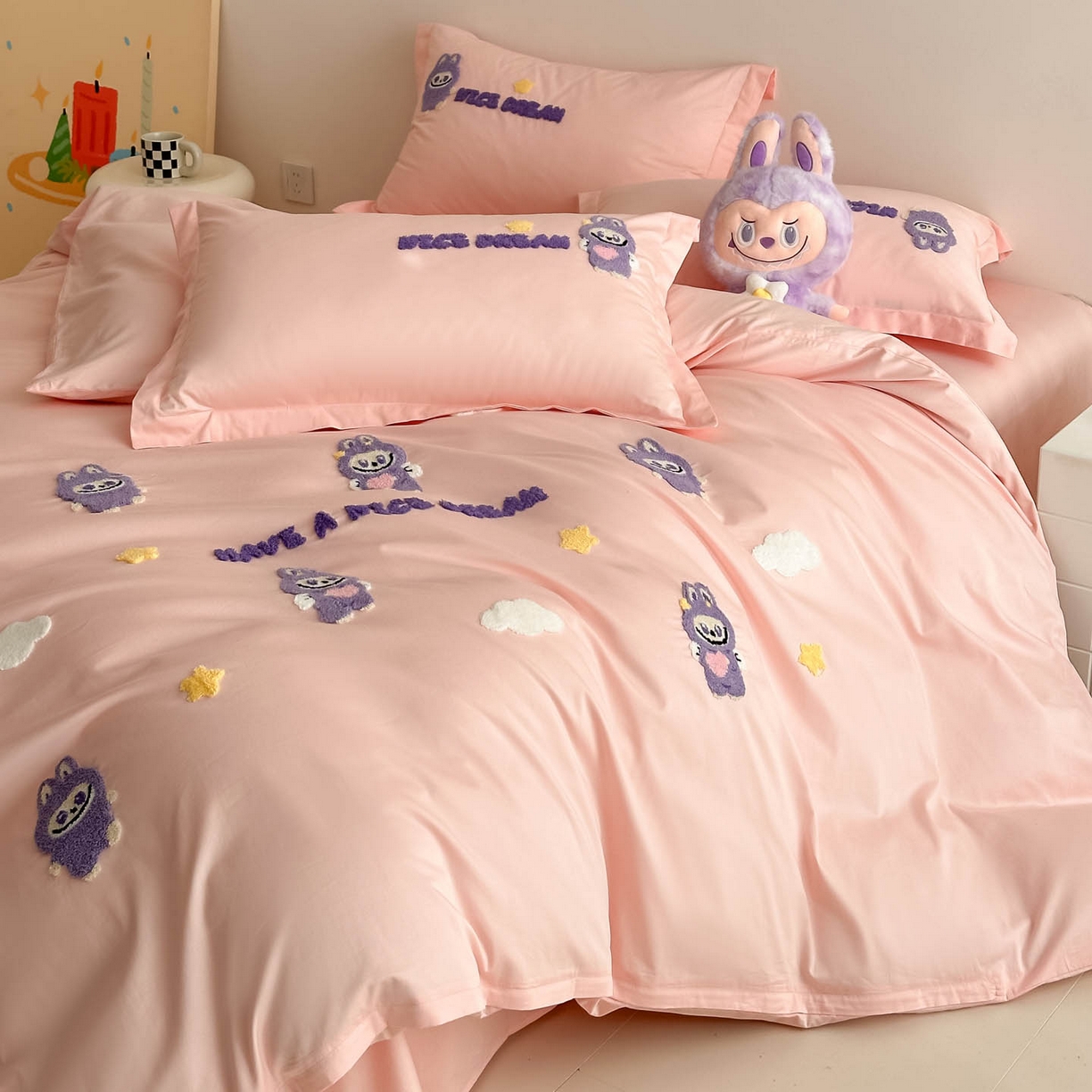 91家纺网 家纺一手货源 找家纺 （总）犇牛仓储供应链 2026春夏新款A类全棉纯棉毛巾绣卡通款四件套拉布布