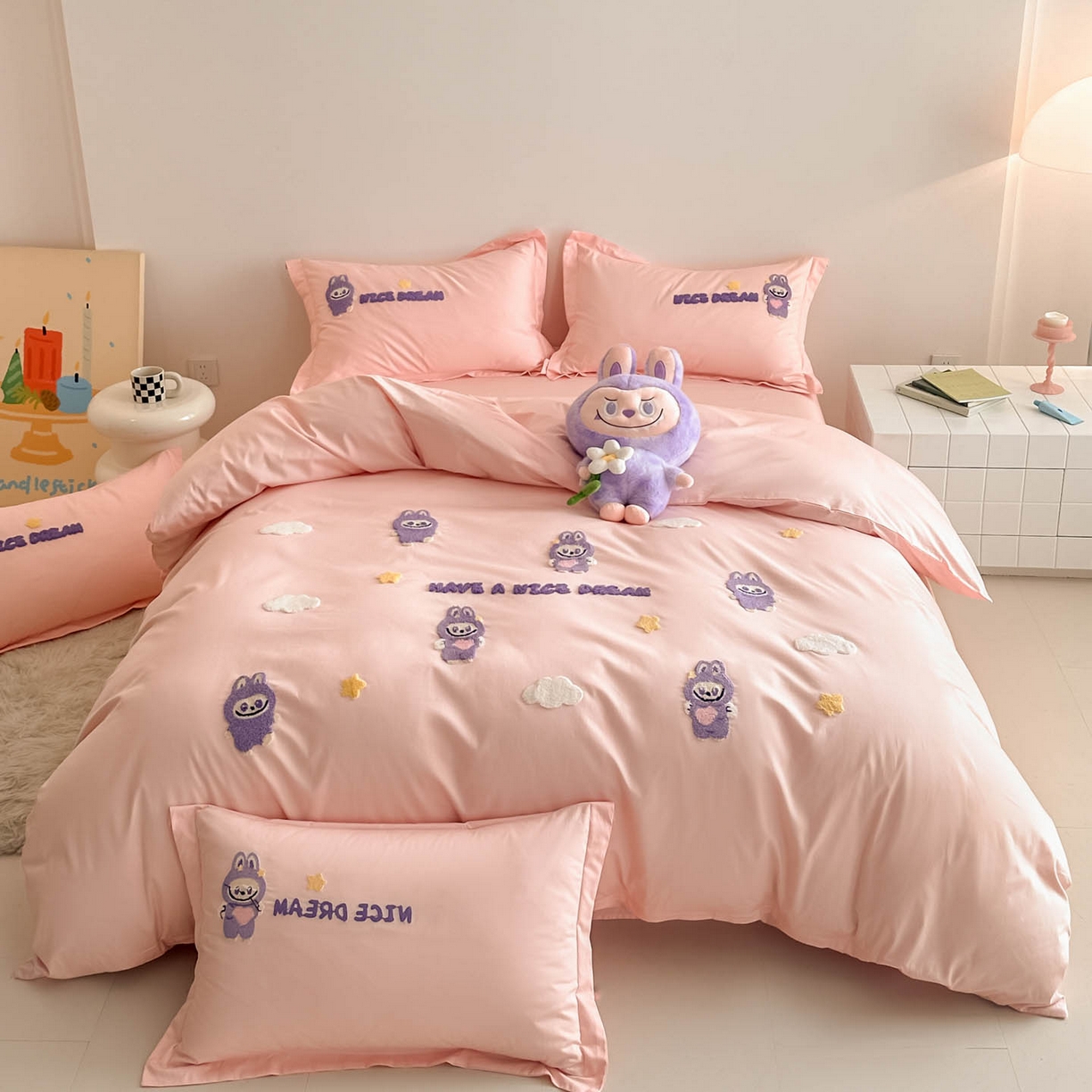 91家纺网 家纺一手货源 找家纺 犇牛仓储供应链 2026春夏新款A类全棉纯棉毛巾绣卡通款四件套拉布布 拉布布-粉玉