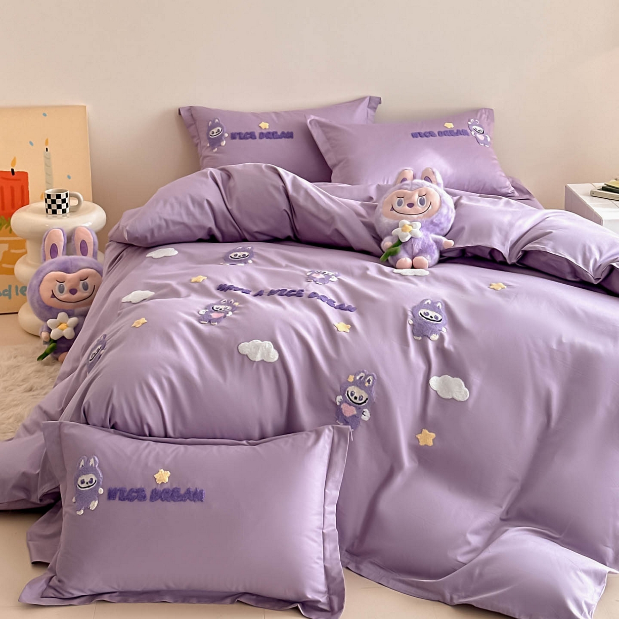 91家纺网 家纺一手货源 找家纺 犇牛仓储供应链 2026春夏新款A类全棉纯棉毛巾绣卡通款四件套拉布布 拉布布-优雅紫