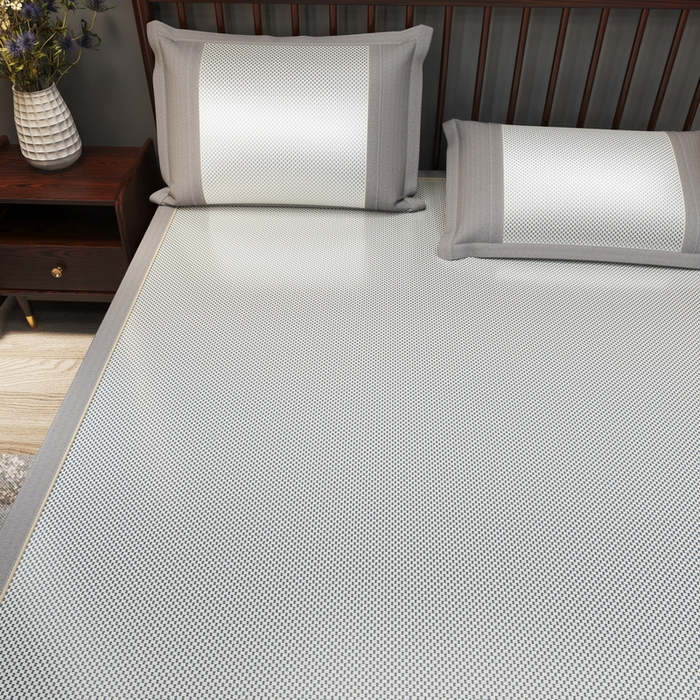 91家纺网 家纺一手货源 找家纺 yyds网供 2026新款碳光绣花冰藤席夏季冰丝席空调软席可水洗折叠凉席 绣花素雅-银蓝