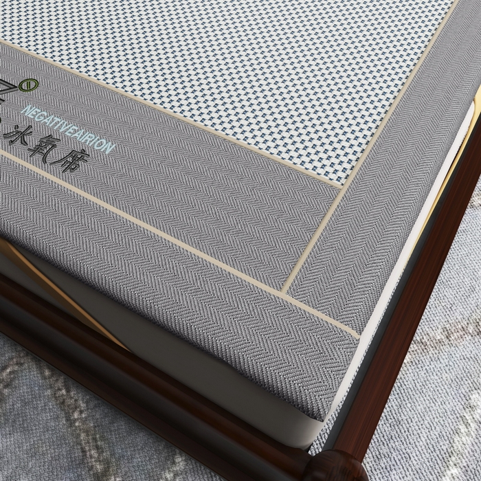 91家纺网 家纺一手货源 找家纺 yyds网供 2026新款碳光绣花冰藤席夏季冰丝席空调软席可水洗折叠凉席 绣花素雅-银蓝