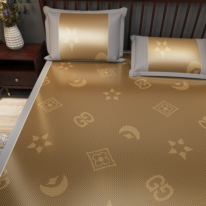 91家纺网 家纺一手货源 找家纺 yyds网供 2026新款碳光绣花冰藤席夏季冰丝席空调软席可水洗折叠凉席 绣花星月-咖色