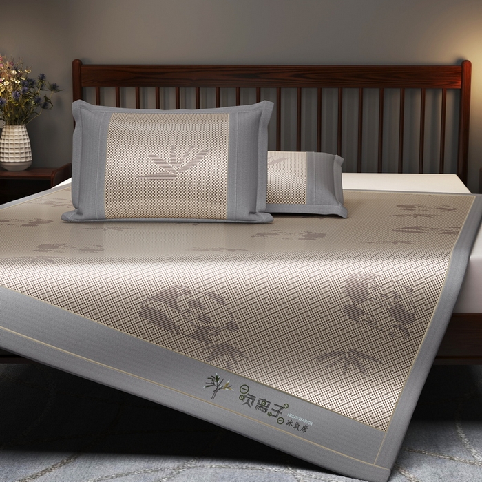 91家纺网 家纺一手货源 找家纺 yyds网供 2026新款碳光绣花冰藤席夏季冰丝席空调软席可水洗折叠凉席 绣花熊猫-香槟