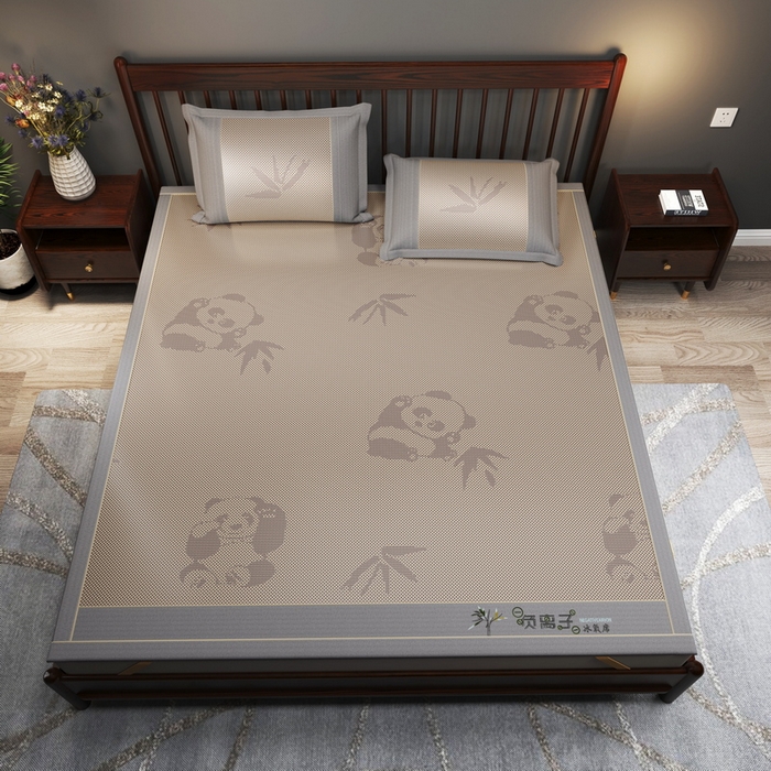 91家纺网 家纺一手货源 找家纺 yyds网供 2026新款碳光绣花冰藤席夏季冰丝席空调软席可水洗折叠凉席 绣花熊猫-香槟