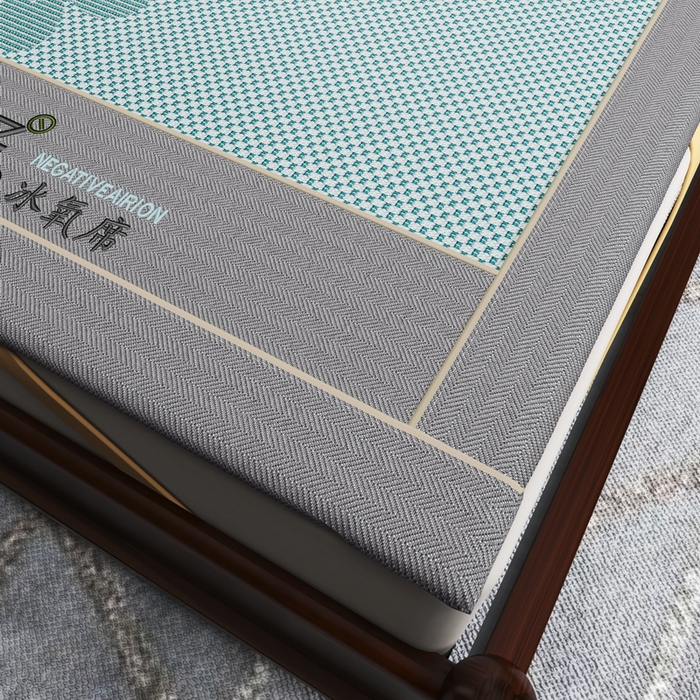 91家纺网 家纺一手货源 找家纺 yyds网供 2026新款碳光绣花冰藤席夏季冰丝席空调软席可水洗折叠凉席 绣花樱花-水绿