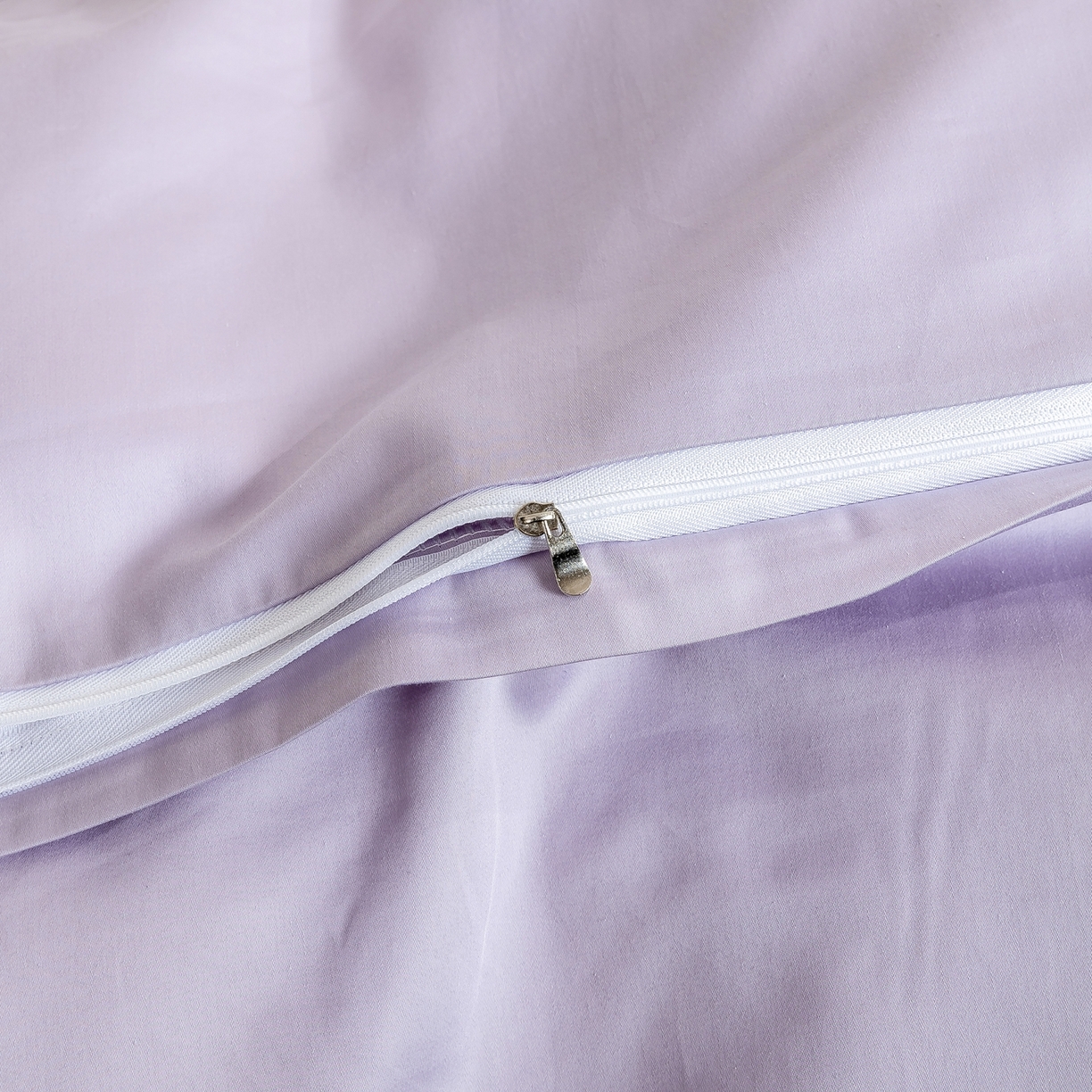 91家纺网 家纺一手货源 找家纺 绒掌柜家纺（品质焕新） 2026新款100S长绒棉纯棉精密刺绣四件套-云境系列-版权产品-礼盒装 云境-奶芋紫