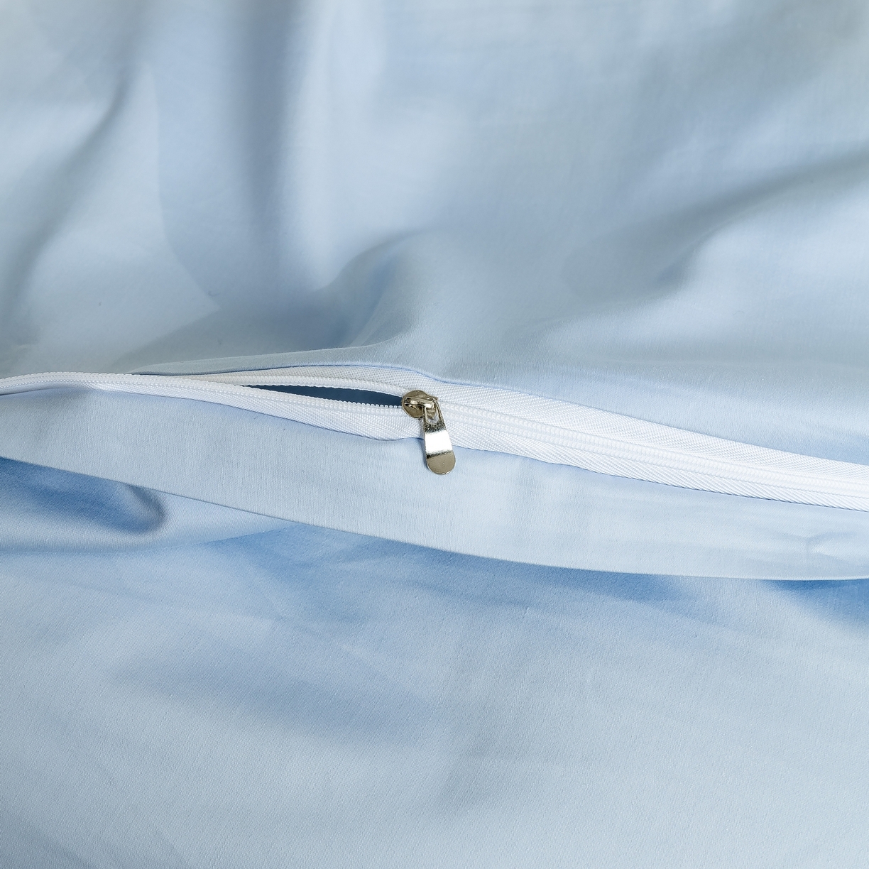 91家纺网 家纺一手货源 找家纺 绒掌柜家纺（品质焕新） 2026新款100S长绒棉纯棉精密刺绣四件套-云境系列-版权产品-礼盒装 云境-天空蓝