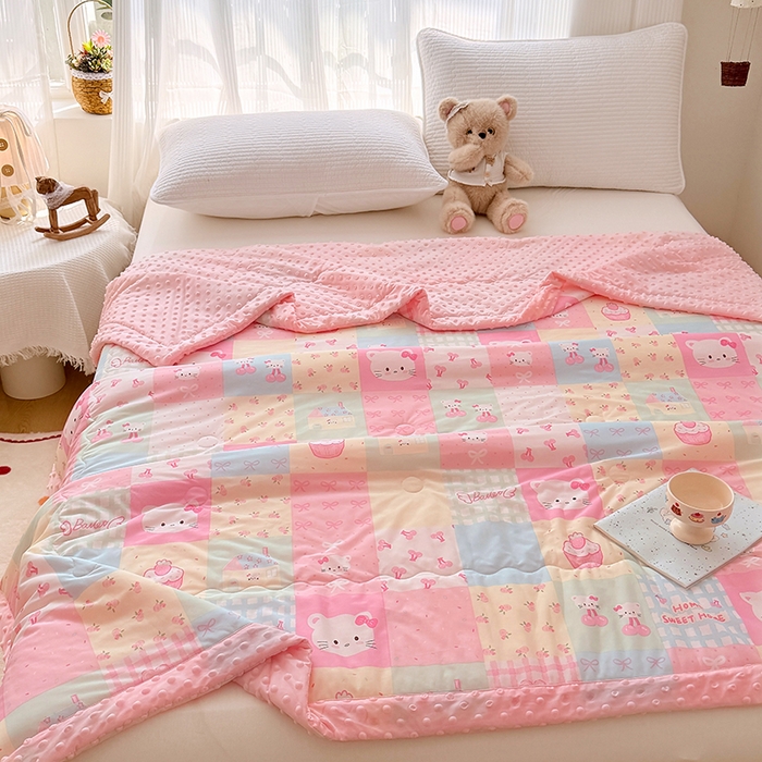 91家纺网 家纺一手货源 找家纺 丫丫家纺 2026新款Ａ类豆豆被有氨凉感丝冰豆豆夏被卡通印花双面凉感丝（含氨纶）夏凉被空调被子 百福格子喵