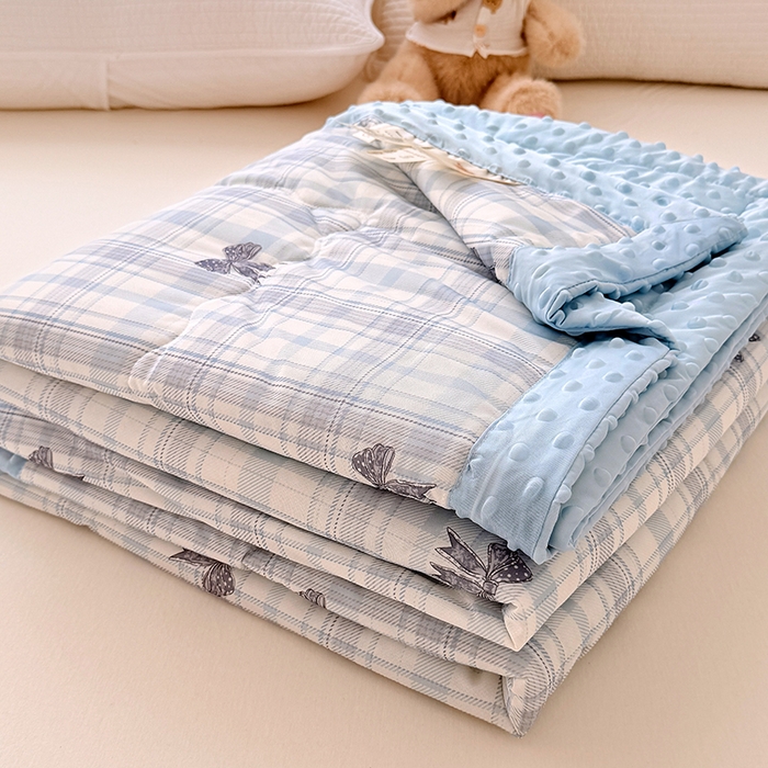 91家纺网 家纺一手货源 找家纺 丫丫家纺 2026新款Ａ类豆豆被有氨凉感丝冰豆豆夏被卡通印花双面凉感丝（含氨纶）夏凉被空调被子 蝴蝶结