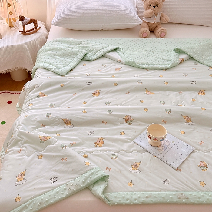 91家纺网 家纺一手货源 找家纺 丫丫家纺 2026新款Ａ类豆豆被有氨凉感丝冰豆豆夏被卡通印花双面凉感丝（含氨纶）夏凉被空调被子 奶绿星星