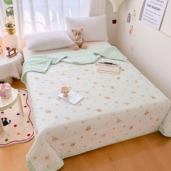 91家纺网 家纺一手货源 找家纺 丫丫家纺 2026新款Ａ类豆豆被有氨凉感丝冰豆豆夏被卡通印花双面凉感丝（含氨纶）夏凉被空调被子 奶绿星星