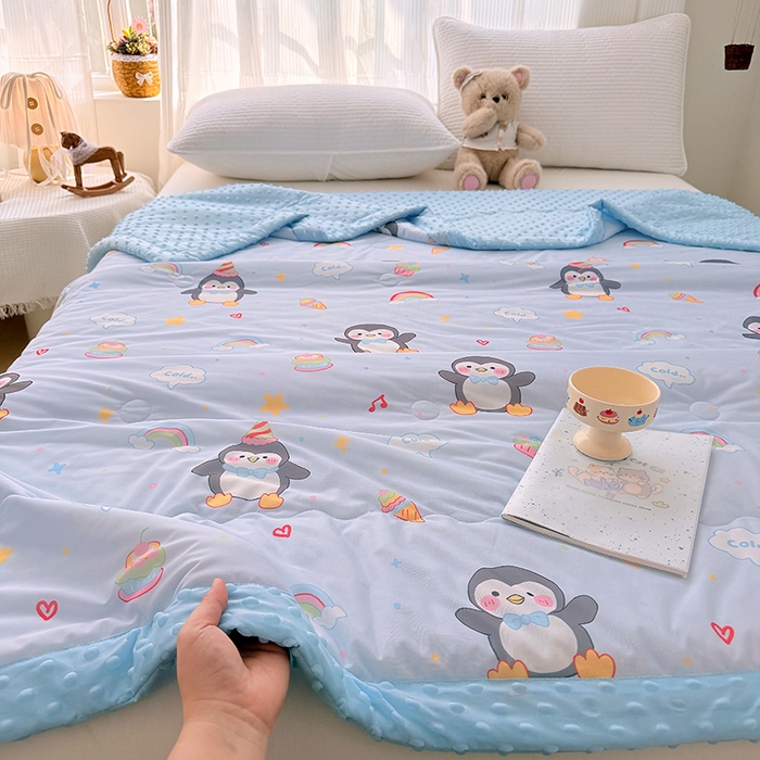 91家纺网 家纺一手货源 找家纺 丫丫家纺 2026新款Ａ类豆豆被有氨凉感丝冰豆豆夏被卡通印花双面凉感丝（含氨纶）夏凉被空调被子 企鹅王子