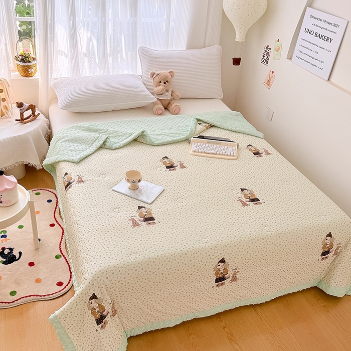 91家纺网 家纺一手货源 找家纺 丫丫家纺 2026新款Ａ类豆豆被有氨凉感丝冰豆豆夏被卡通印花双面凉感丝（含氨纶）夏凉被空调被子 碎花裙