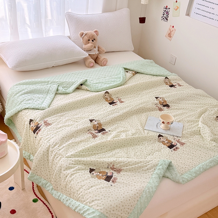 91家纺网 家纺一手货源 找家纺 丫丫家纺 2026新款Ａ类豆豆被有氨凉感丝冰豆豆夏被卡通印花双面凉感丝（含氨纶）夏凉被空调被子 碎花裙