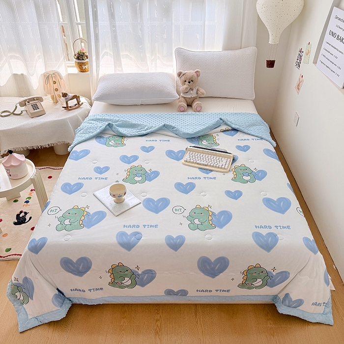 91家纺网 家纺一手货源 找家纺 丫丫家纺 2026新款Ａ类豆豆被有氨凉感丝冰豆豆夏被卡通印花双面凉感丝（含氨纶）夏凉被空调被子 小恐龙