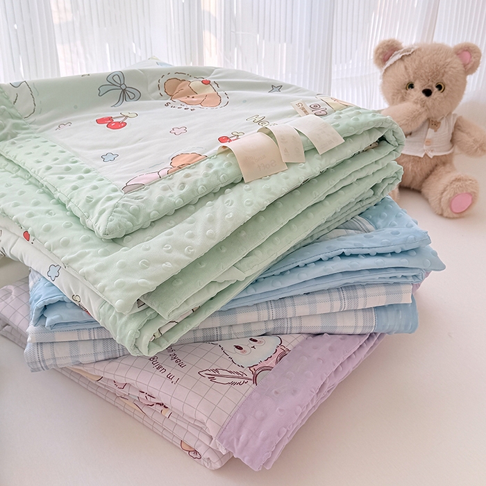 91家纺网 家纺一手货源 找家纺 丫丫家纺 2026新款Ａ类豆豆被有氨凉感丝冰豆豆夏被卡通印花双面凉感丝（含氨纶）夏凉被空调被子 组合图