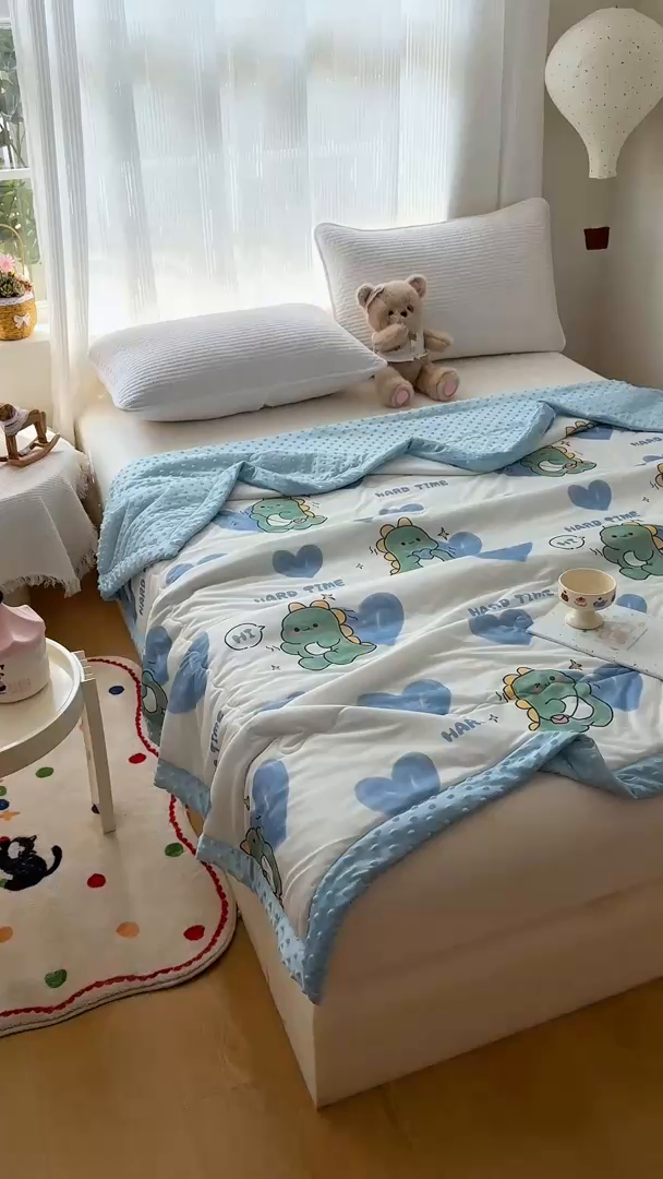 91家纺网 家纺一手货源 找家纺 丫丫家纺 2026新款Ａ类豆豆被有氨凉感丝冰豆豆夏被卡通印花双面凉感丝（含氨纶）夏凉被空调被子 小恐龙
