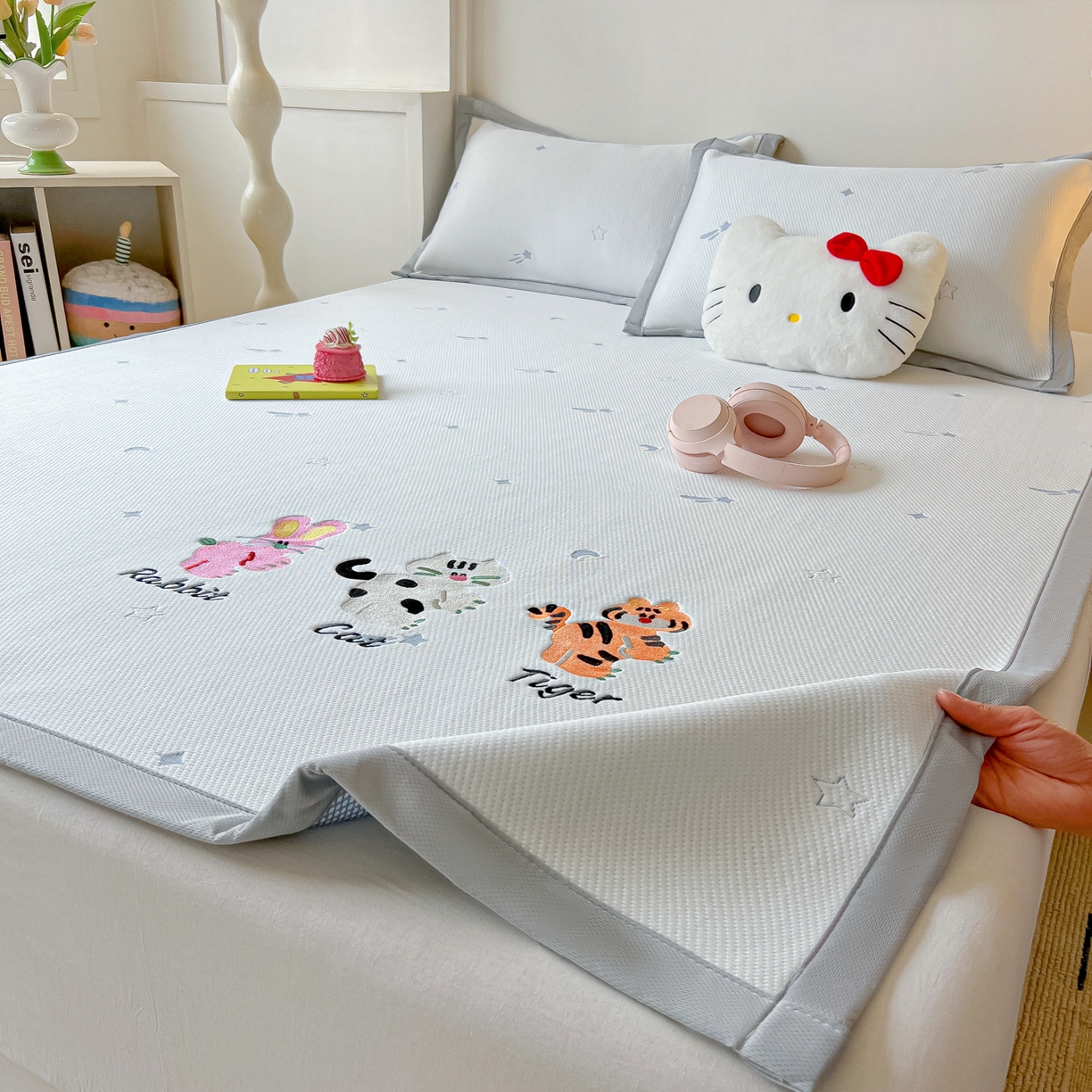 多乐家纺 2026新款星辰系列PE提花凉感豆豆卡通刺绣大包边复合凉席 小老虎-流星(床单款)