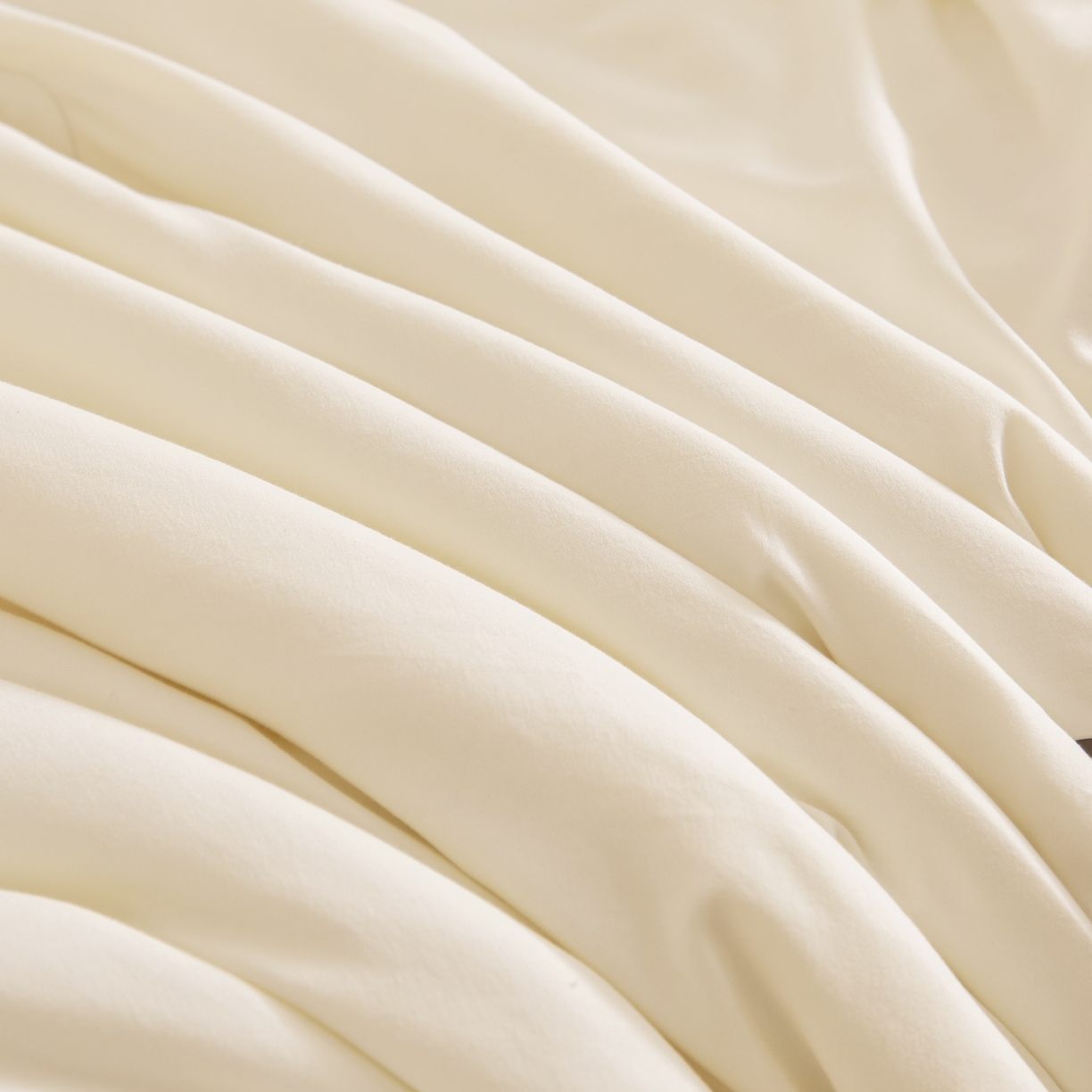 91家纺网 家纺一手货源 找家纺 初相识被业 2026春夏新款A类水洗棉纯色双拼新疆棉花被夏被夏凉被空调被 新疆棉云朵白