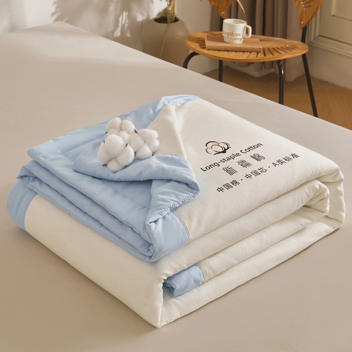 91家纺网 家纺一手货源 找家纺 初相识被业 2026春夏新款A类水洗棉纯色双拼新疆棉花被夏被夏凉被空调被 新疆棉云朵白拼蓝