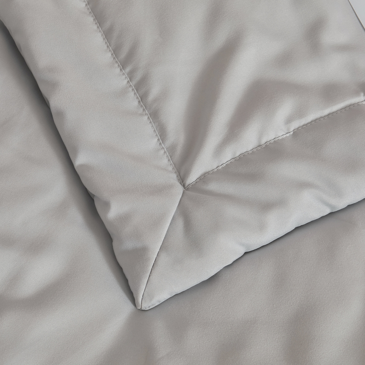 91家纺网 家纺一手货源 找家纺 初相识被业 2026春夏新款A类水洗棉纯色双拼新疆棉花被夏被夏凉被空调被 新疆棉月光灰