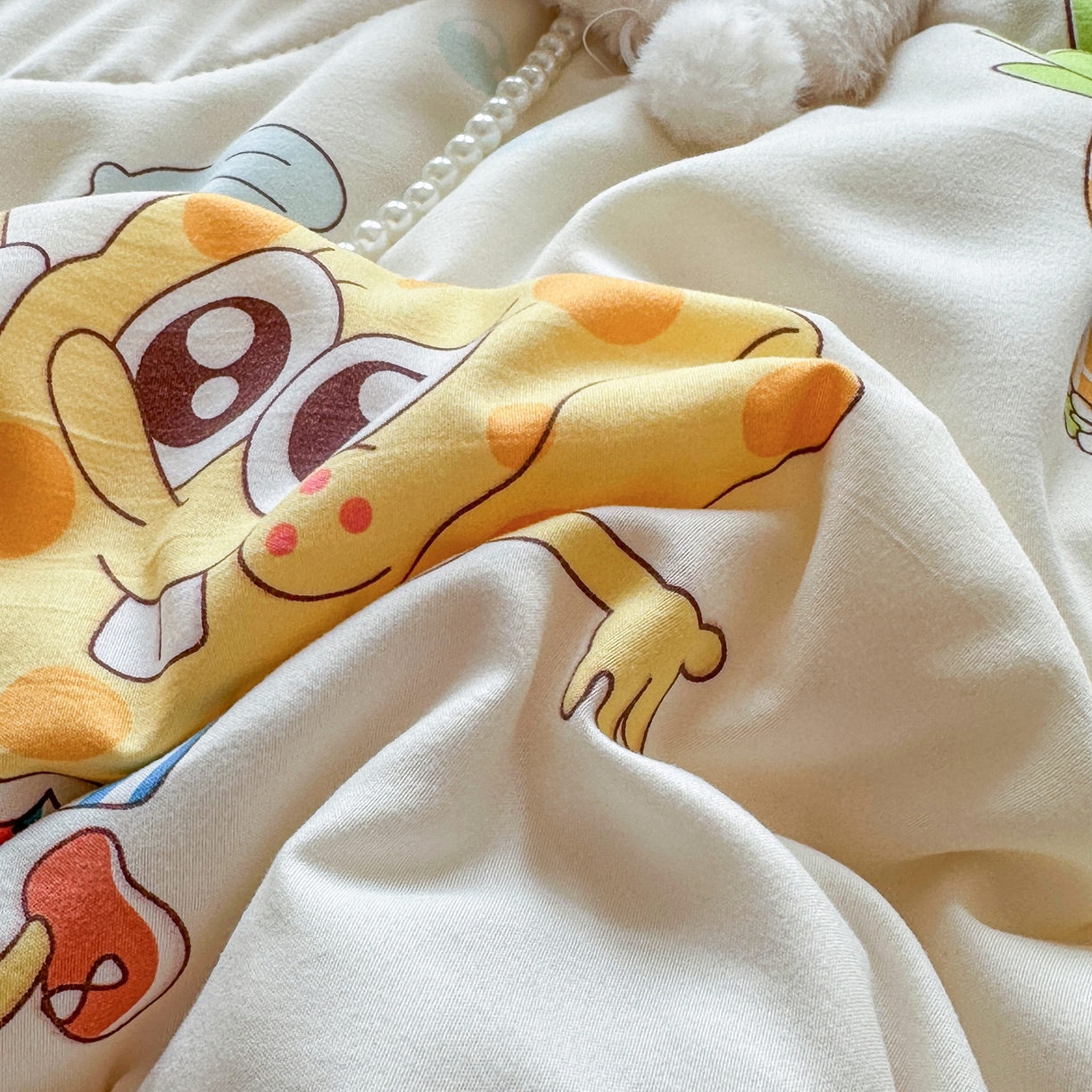 91家纺网 家纺一手货源 找家纺 优卡迪家纺馆 2026新款水洗云朵棉夏被四件套下载文件包含买家秀 海绵宝宝