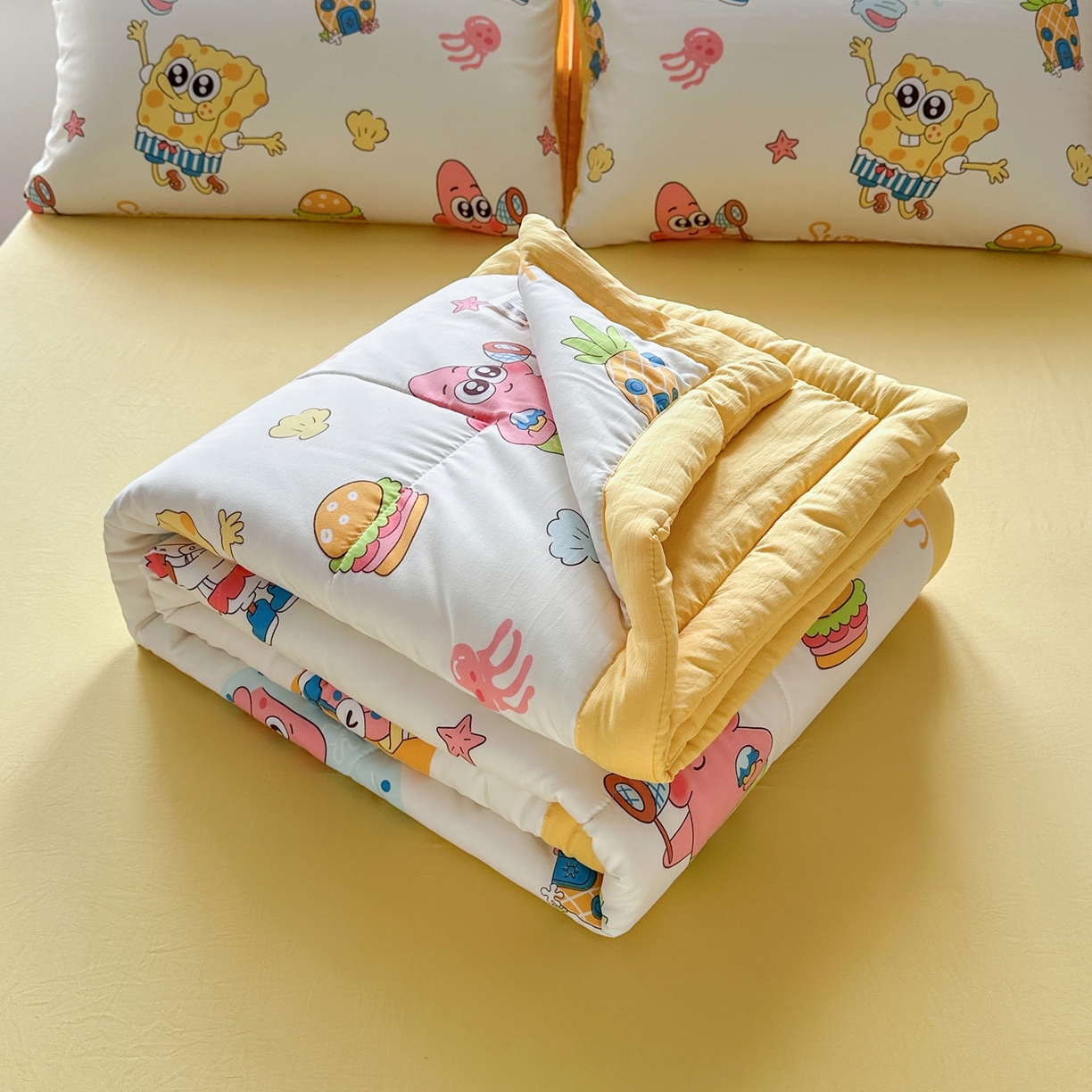 91家纺网 家纺一手货源 找家纺 优卡迪家纺馆 2026新款水洗云朵棉夏被四件套下载文件包含买家秀 海绵宝宝