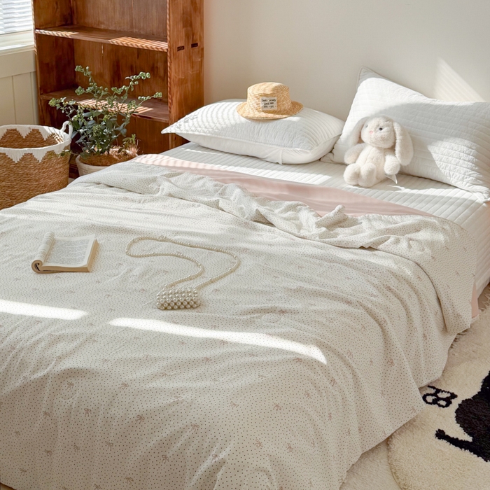 91家纺网 家纺一手货源 找家纺 大彩家居 2026新款全棉双层纱凉感夏被 法式蝴蝶结